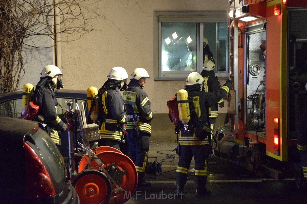 Feuer 2 Y Koeln Vingst Hinter dem Hessgarten P36.JPG - Miklos Laubert